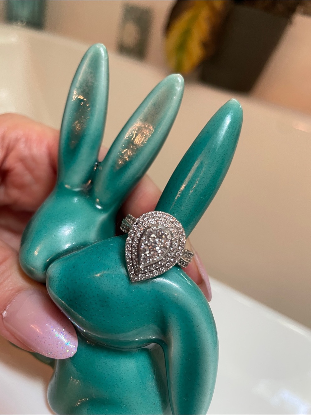 Pear-Shaped diamond Ring in 10karat white gold with Clear Stones - Women Jewelry